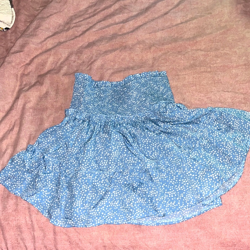 Rumor size 12 blue ruffle skirt